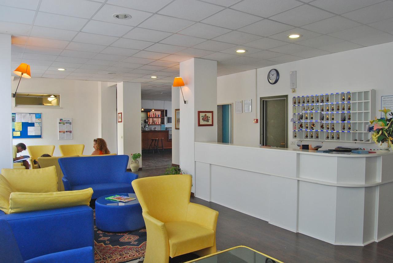 Hotel Embassy Pesaro Exterior photo
